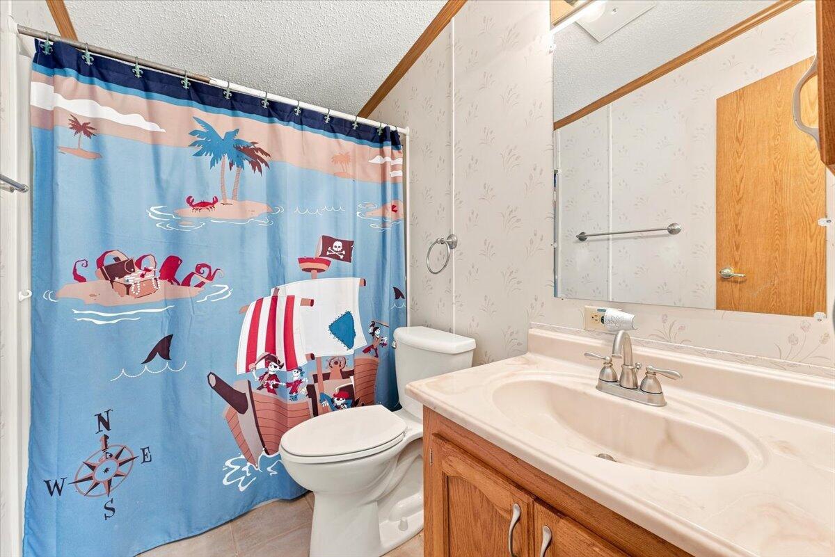 Photo 30 of 50 of home listing at 2373 W Shore Dr, Union, NE 68455